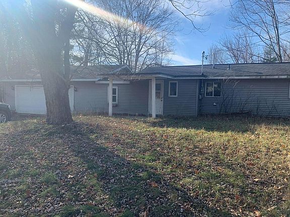 2nd image of 13411 Symonds Dr