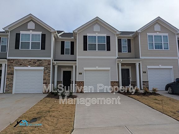 2nd image of 2821 Egert Dr #1