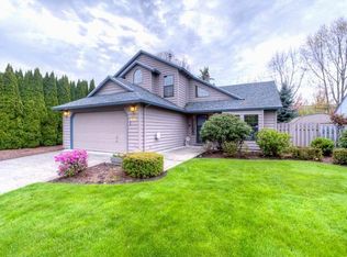 5392 NE Windrow St, Hillsboro, OR 97124