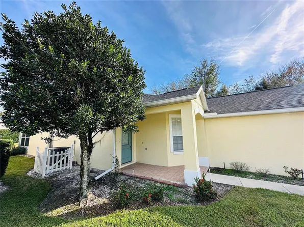 1029 Saint Ives Ct, Mount Dora, FL 32757