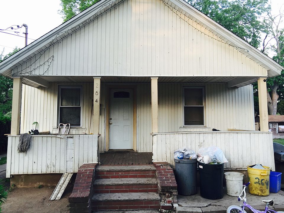 1st image of 264 Grand St