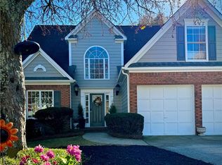 1115 Primrose Dr, Roswell, GA 30076