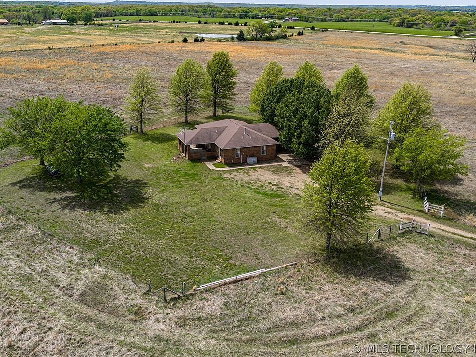 1st image of 384045 E 1040th Rd