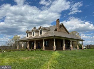 461 Jacksons Chase Dr, Middletown, VA 22645