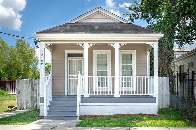 1st image of 2409 Philip St