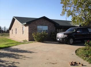 1371 N Avenue L, Snyder, TX 79549