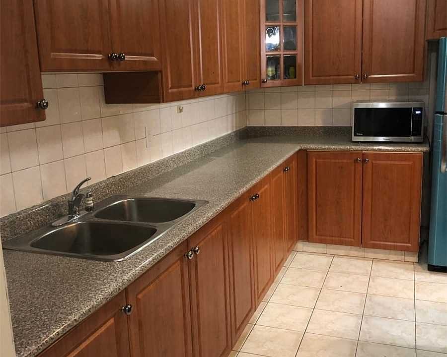 2nd image of 2825 Islington Ave #411