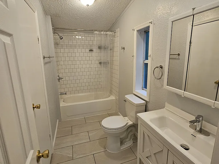 12934 Back Bay Ave — Photo 15