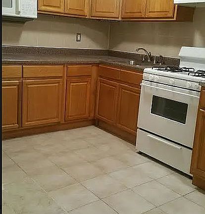 3rd image of 398 E 18th St #A5