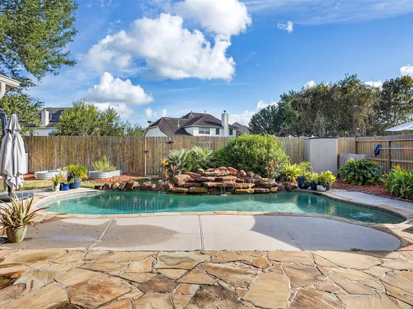 1007 Hyland Ln, League City, TX 77573