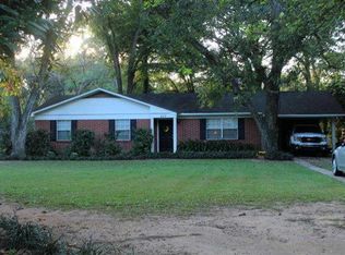 607 Henson Dr, Albany, GA 31705