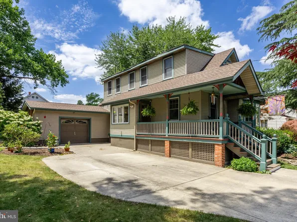 18 Oakview Ave, Cherry Hill, NJ 08002