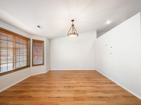 5th image of 3807 S Newport St