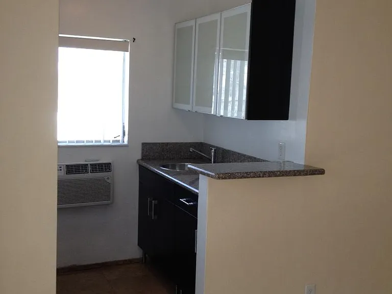 720 Briny Ave — Photo 5