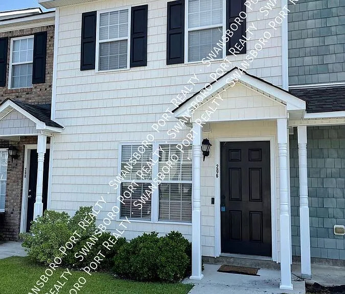 206 Bridgewood Dr — Photo 1
