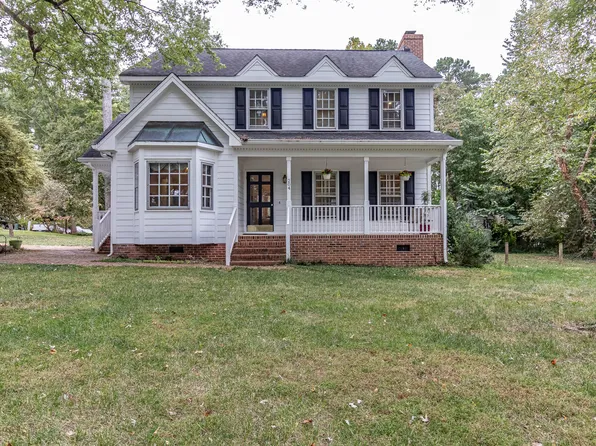 204 Phauff Ct, Cary, NC 27513