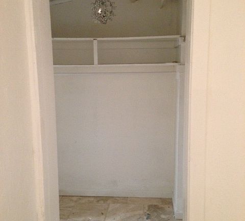 5th image of 1454 Marion St APT 2
