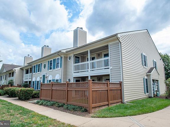 2nd image of 6082B Essex House Sq #6082B