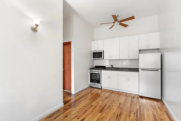 Rented by Compass | media 5