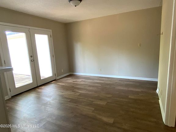 3rd image of 8313 Dottley Dr