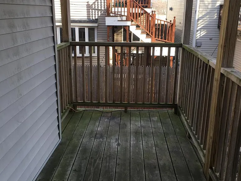 100 Emerson St #1 — Photo 11