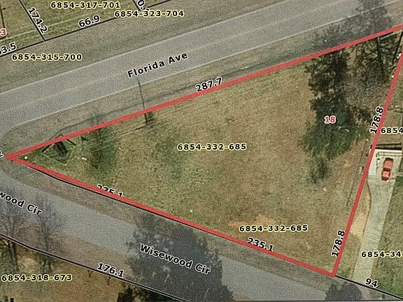 3rd image of 103 Wisewood Cir