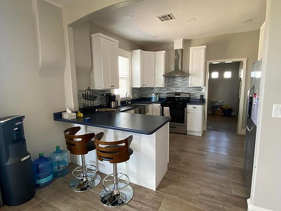 5th image of 3651 Bisbee Ave