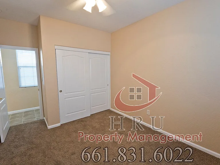 10907 Delicato Ct — Photo 12