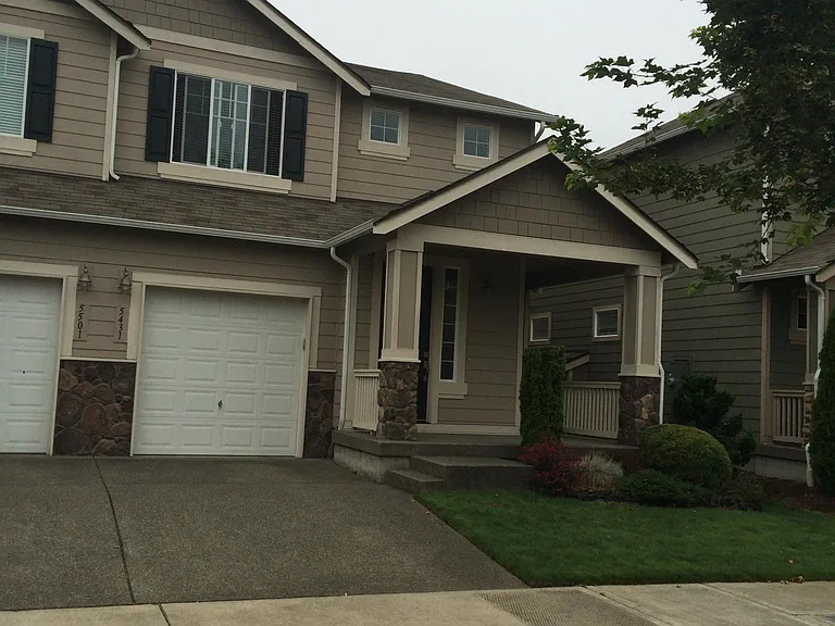 5431 Boardwalk St SE — Photo 43