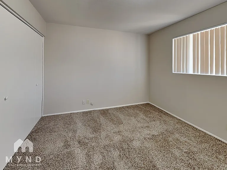 3117 W Aster Dr — Photo 7