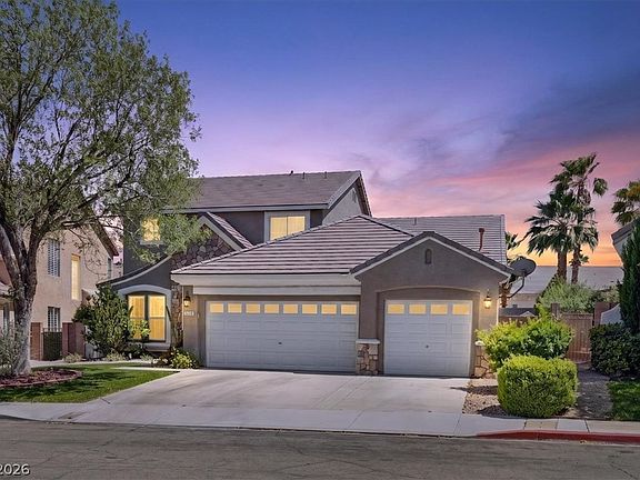 3rd image of 2285 Moresca Ave