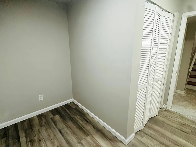 14 Robyn Dr — Photo 2