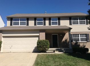 5910 Hidden Oaks Ct, Maineville, OH 45039
