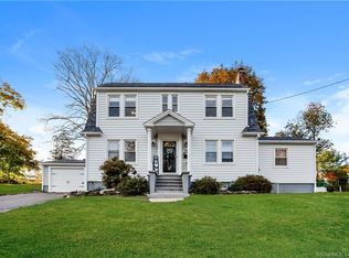 28 Hayes St, Meriden, CT 06451