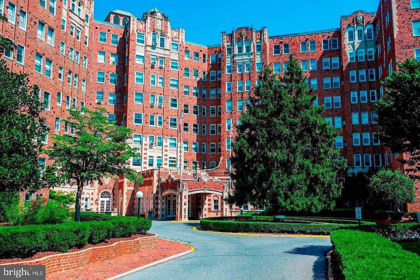 3601 Connecticut Ave NW APT 107 photo 1