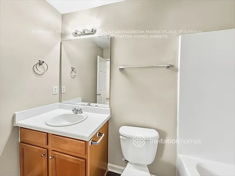 3940 Laurel Glen Dr — Photo 12