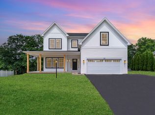 26 Chase Meadow Trl, Honeoye Falls, NY 14472