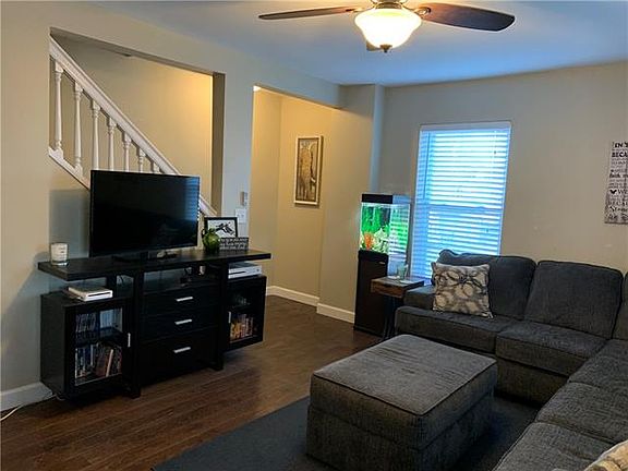 4th image of 3421 Monterey St