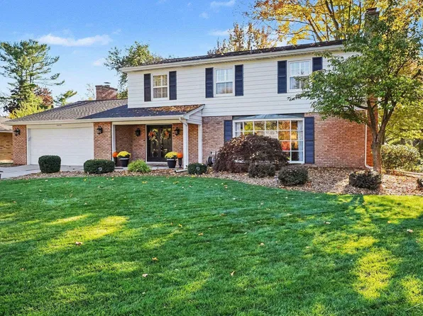 4453 Forsythe Rd, Saginaw, MI 48638