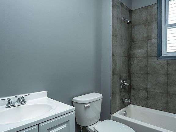 5th image of 60-62 Telford St #2L