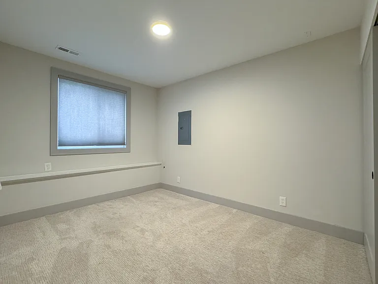 5657 23rd Ave SW — Photo 17