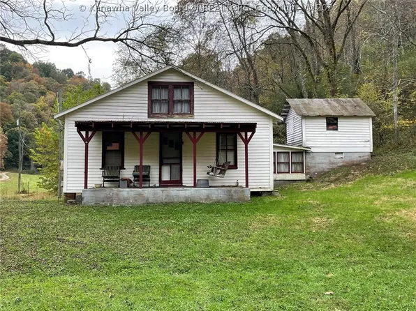 2370 Toms Run, Spencer, WV 25276