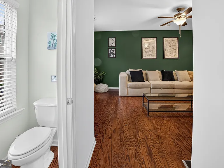 865 Society Cir SW — Photo 11