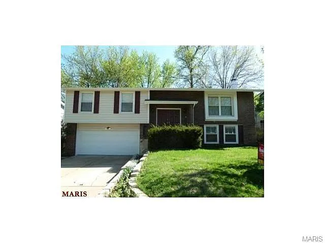 404 Sorrento Dr photo 1