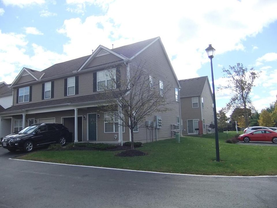 1st image of 731 Park Ct