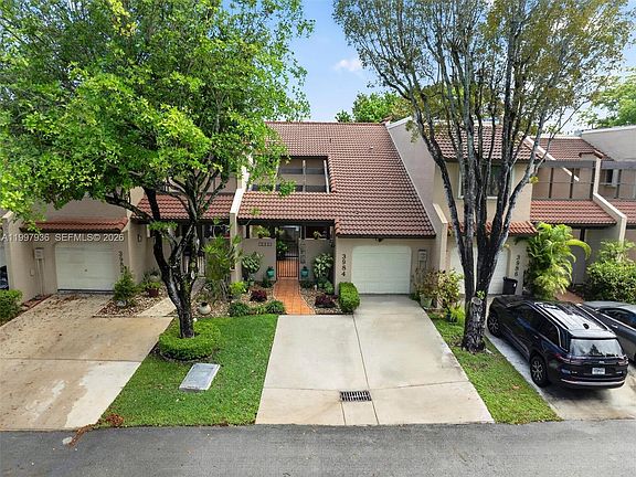 2nd image of 3984 Adra Ave #E-51