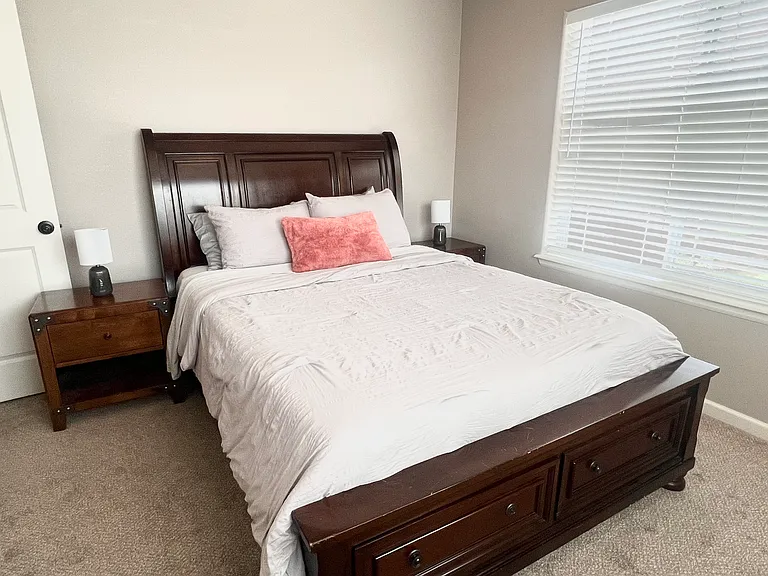 3406 Sienna Ave #B — Photo 7