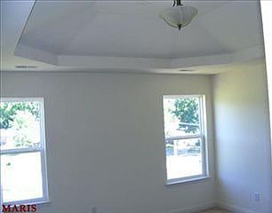 5th image of 22 Somerset Terrace Ct