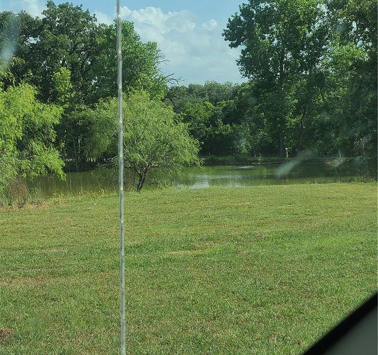 2nd image of 1783 County Road 105