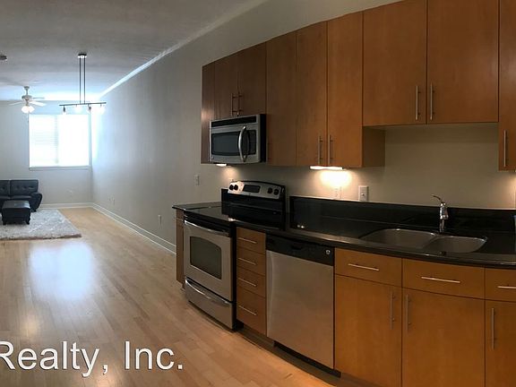 2nd image of 7707 Bluebonnet Blvd APT 408